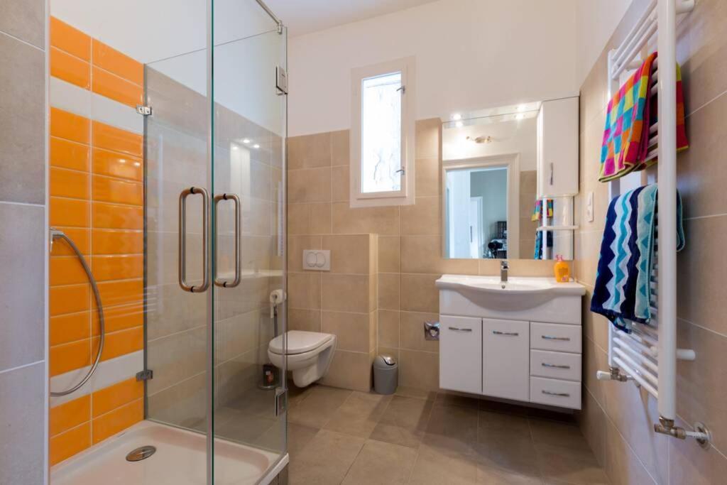 The Suite Mondain Apartment Budapest Exterior photo