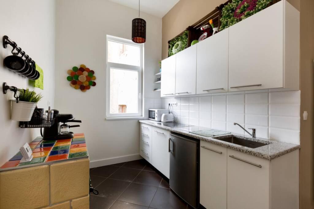 The Suite Mondain Apartment Budapest Exterior photo